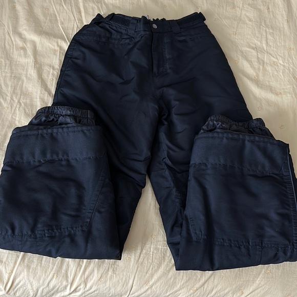 Cherokee snow ski black adjustable pant Youth XL fit up to women’s small/medium - Picture 2 of 11